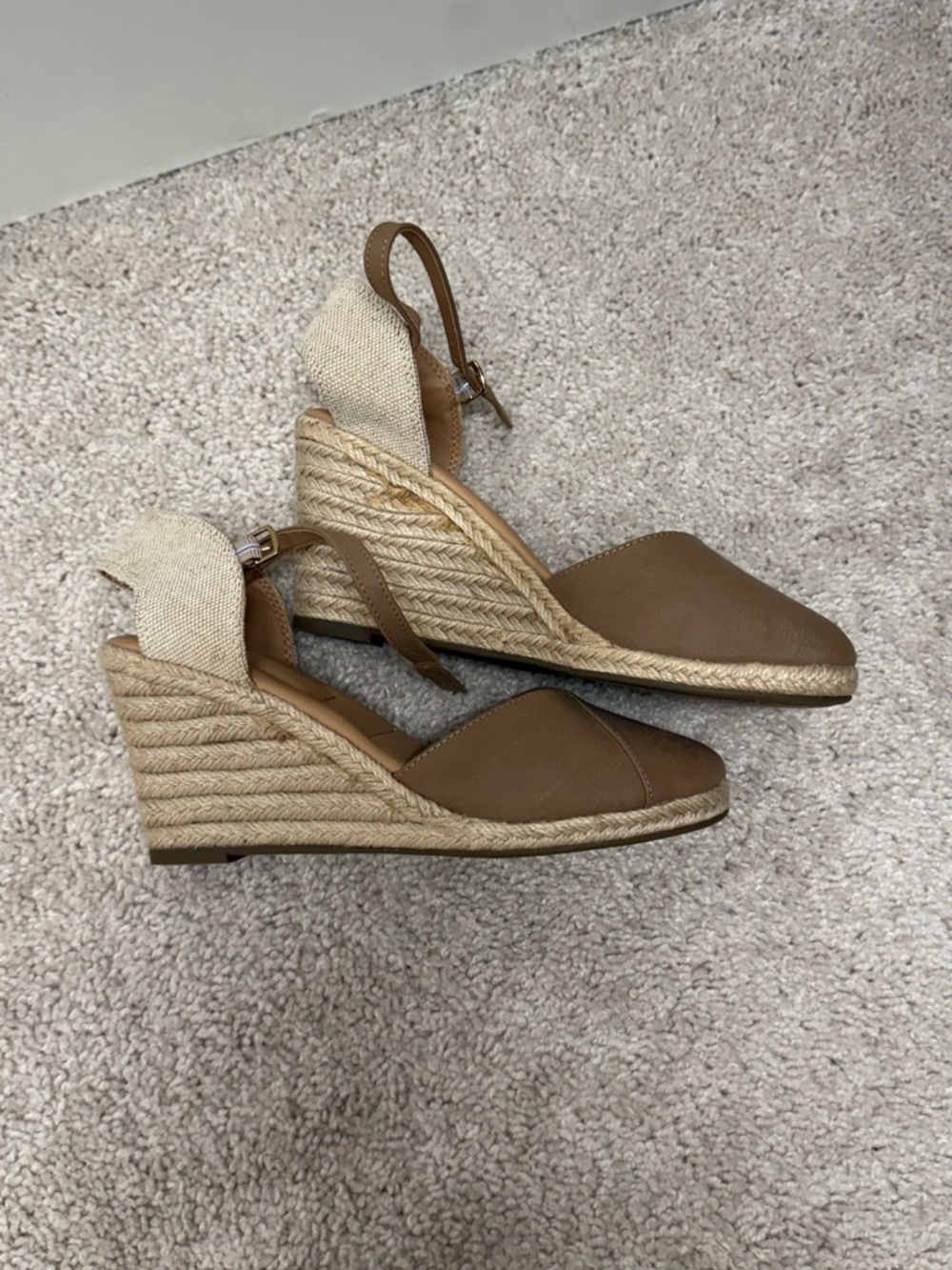 me too Tan Espadrille Wedge Sandals with Ankle Tie